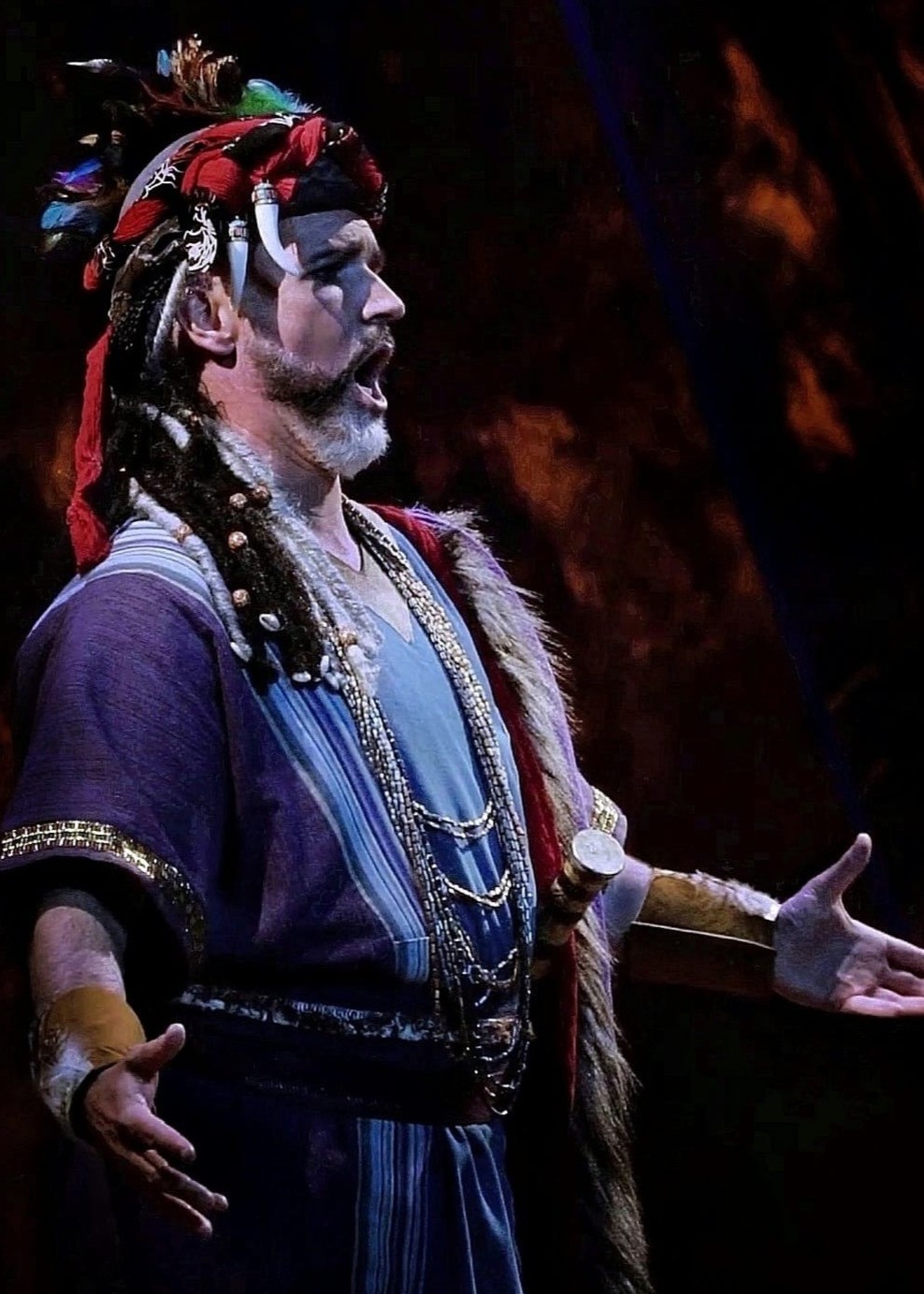 Manuel Mas caracterizado como Amonasro en Aida, otra escena